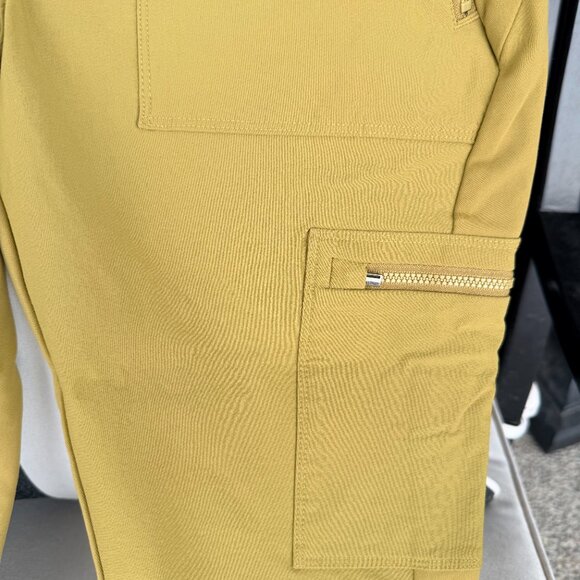 ATHLETA HEADLANDS HYBRID HIGH RISE CARGO LEGGING - Picture 6 of 7